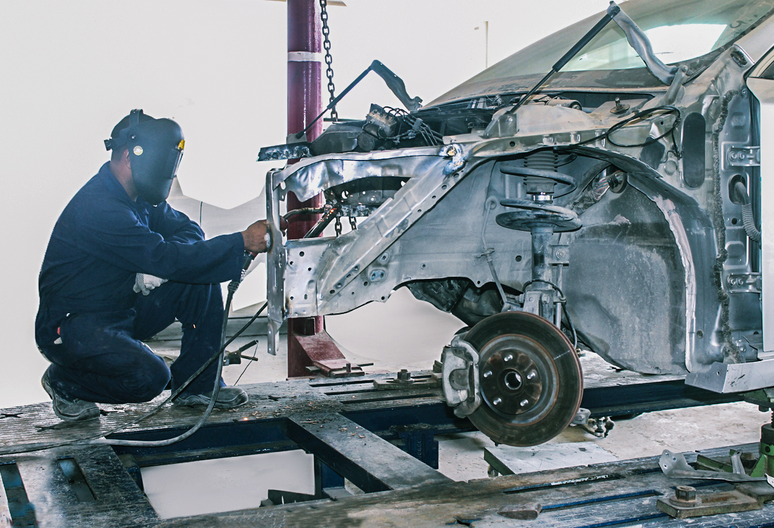 Automobile workshop Oman